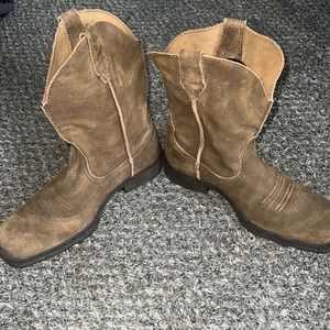 Ariat Square-toe Boots